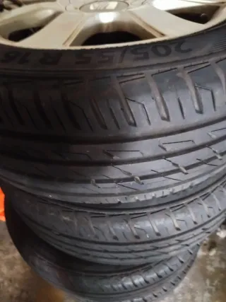 Neumático 205/55 R16