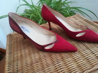 Zapatos de tacón Jimmy Choo rojos