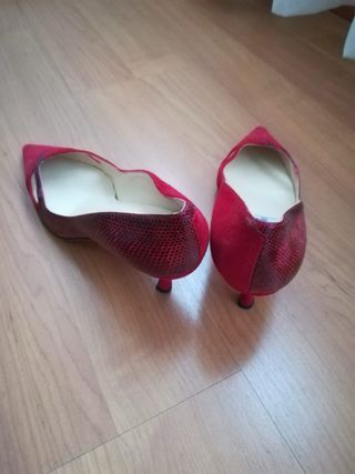 Zapatos de tacón Jimmy Choo rojos