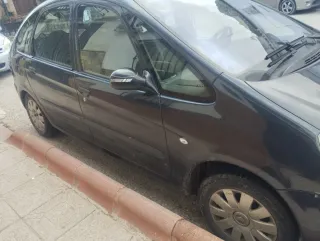Citroën Xsara Picasso Negro