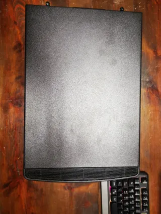 Caja Mini-ITX Fractal Design Node 304