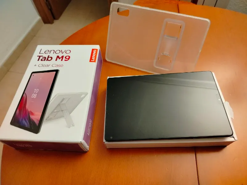 Lenovo Tab M9 + Funda Transparente