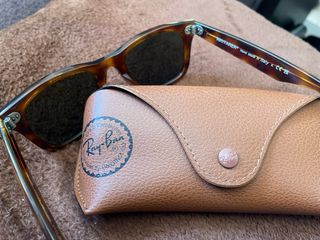 Gafas de sol Ray-Ban Wayfarer Tortoise Verde funda