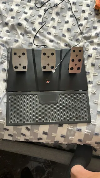 Volante FRTEC SUZUKA ELITE con Pedales y Palanca