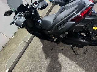 Yamaha Xmax 125 Scooter Gris
