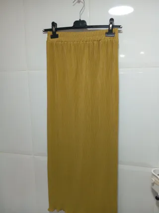 Falda Larga Plisada Mostaza Talla M