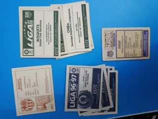 Cromos Fútbol lote 16 cromos