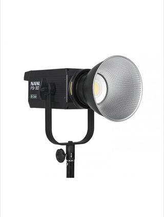 Kit 2 Focos LED Nanlite FS-300B
