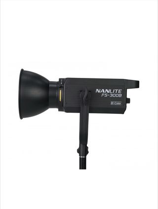 Kit 2 Focos LED Nanlite FS-300B