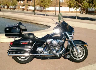 Harley Electra glide classic 2006 1HD con papeles.