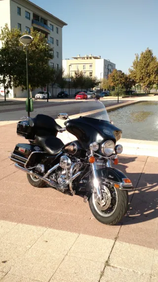 Harley Electra glide classic 2006 1HD con papeles.