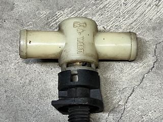 Grifo Calefacción RENAULT 6.1a Serie.NUEVO