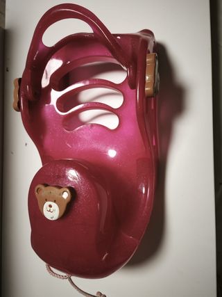 Trineo para Nenuco. Rosa-purpurina con Oso