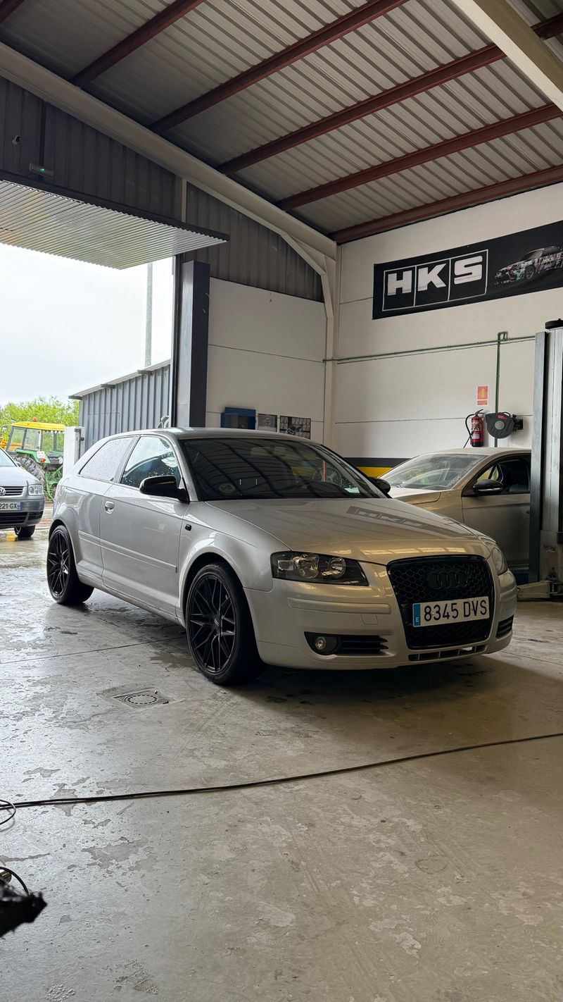 Audi A3 2006 - foto 1