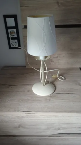 Lámpara de mesa vintage tela y metal