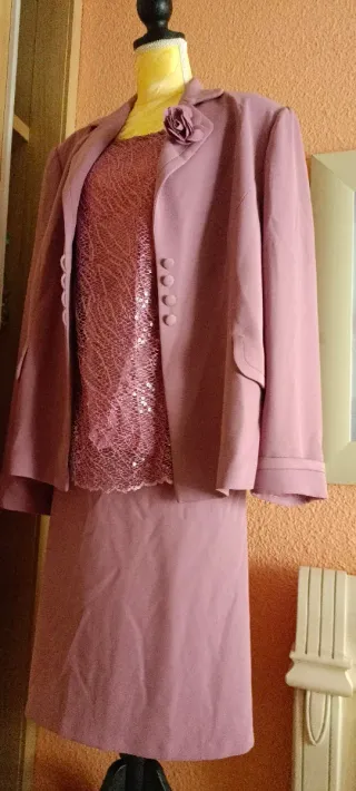 Traje 3 piezas madrina/boda T.56/58