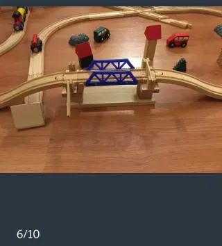 Tren de madera con 2 puentes