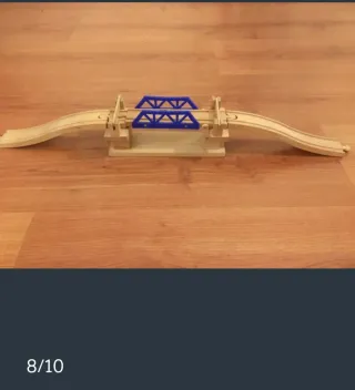 Tren de madera con 2 puentes