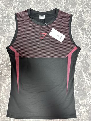 Camiseta sin mangas Gymshark negra y rosa