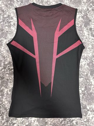 Camiseta sin mangas Gymshark negra y rosa