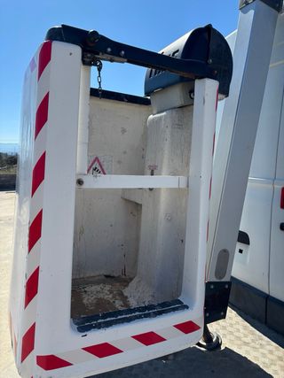 Plataforma Elevadora Furgoneta Renault