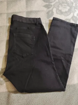 Pantalón vaquero mujer negro