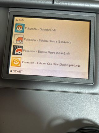 Nintendo DS Lite Argento + Tutti i Pokémon DS