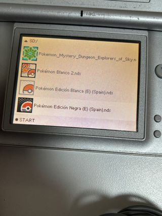 Nintendo DS Lite Argento + Tutti i Pokémon DS