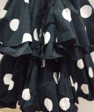 Vestido Sevillana Lunares Negro Flores