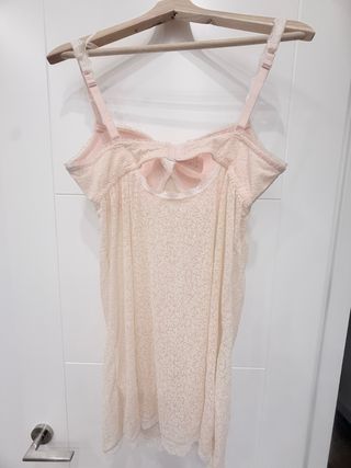 Lencería fina  con encaje