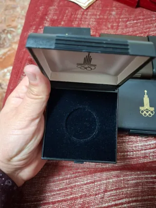 Scatola Monete Oro 100 Rubli Olimpiadi