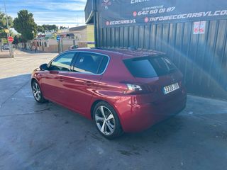 Peugeot 308 2016