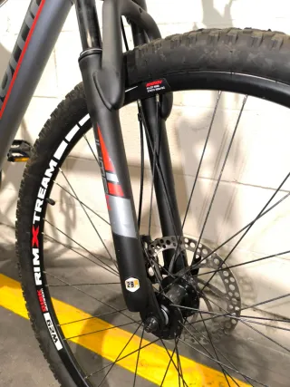 Bicicleta Moma GTT29