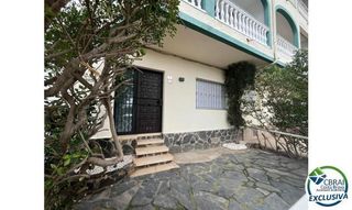 Piso en venta en Empuriabrava en Castelló d´Empúries