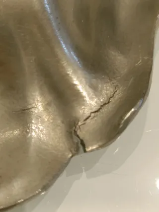 Posacenere in peltro con incisione cifre R.D.