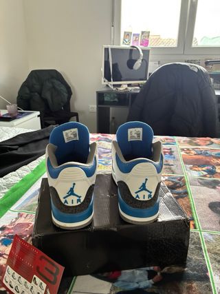 Jordan 3 Azul y Blanco