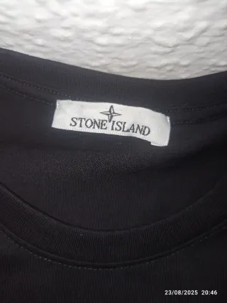 Camiseta Stone Island Negra