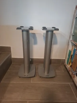Pies/Soportes Altavoz Dynaudio Plata