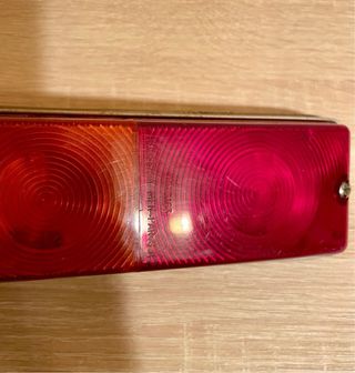 Piloto trasero coche antiguo