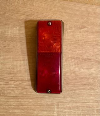 Piloto trasero coche antiguo