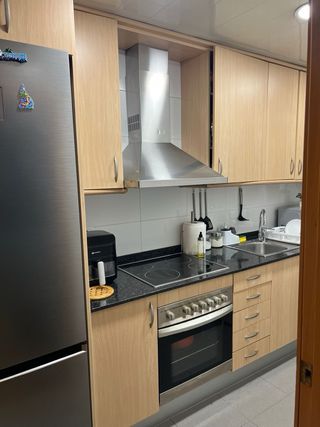 Se alquila habitación para pareja