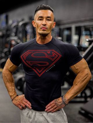 Superman compression YoungLA Negra Roja Talla L