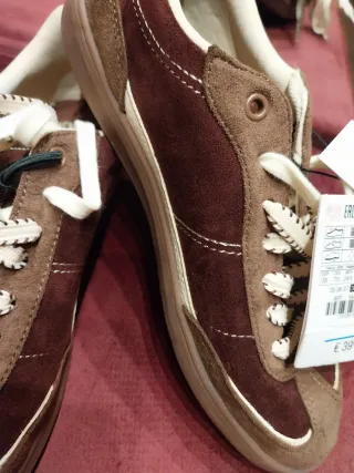 Zapatillas Zara Marrón Sin Estrenar