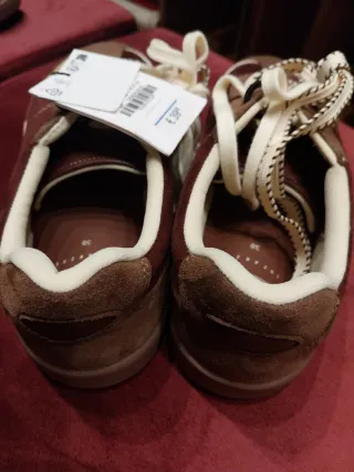 Zapatillas Zara Marrón Sin Estrenar