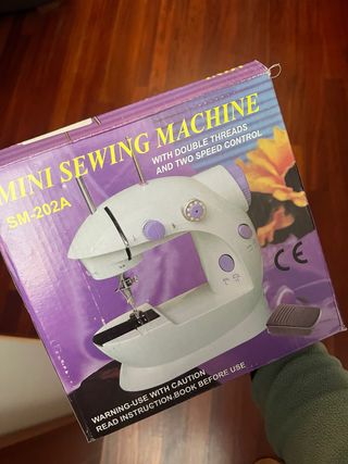 Máquina de coser Mini SM-202A