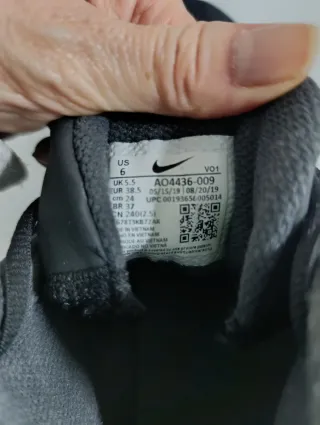 Nike Kyrie Flytrap II Black Metallic Chrome