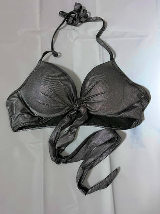 Top plateado metalizado tipo bikini