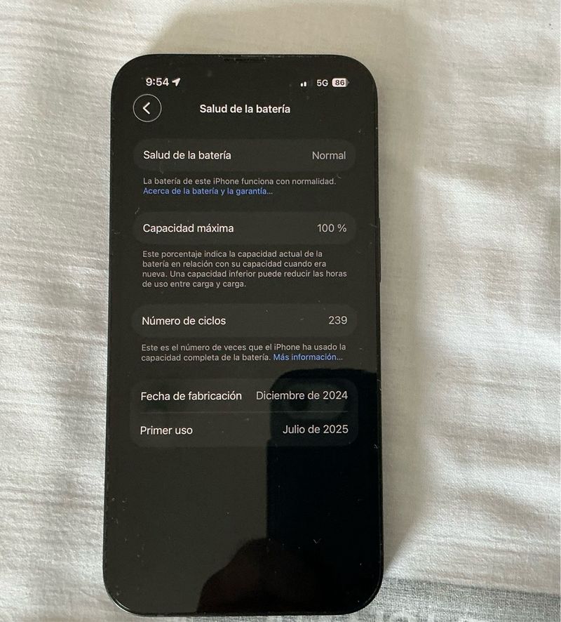 iPhone 16e Negro afbeelding 2