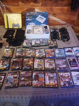 Lote Consolas PlayStation 2 y Accesorios