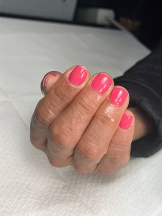 Manicura y pedicura desde 15€